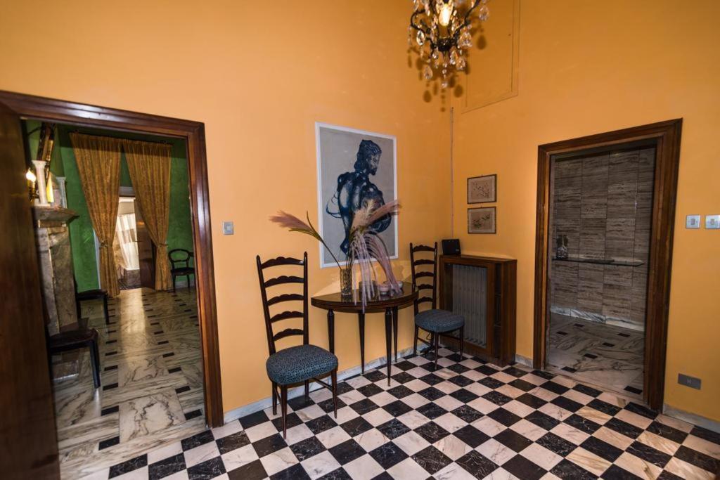 Art Deco 1920 Vicino Autostrada 40 Min Roma Apartment Orte Bagian luar foto